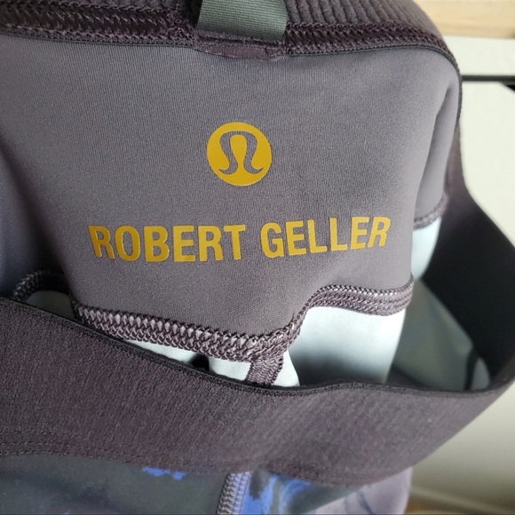 NWT Lululemon Take the Moment tights - Picture 8 of 8